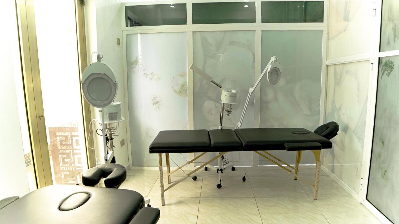 247 Luxury Hotel & Apartment Ajah Lekki Ngoại thất bức ảnh